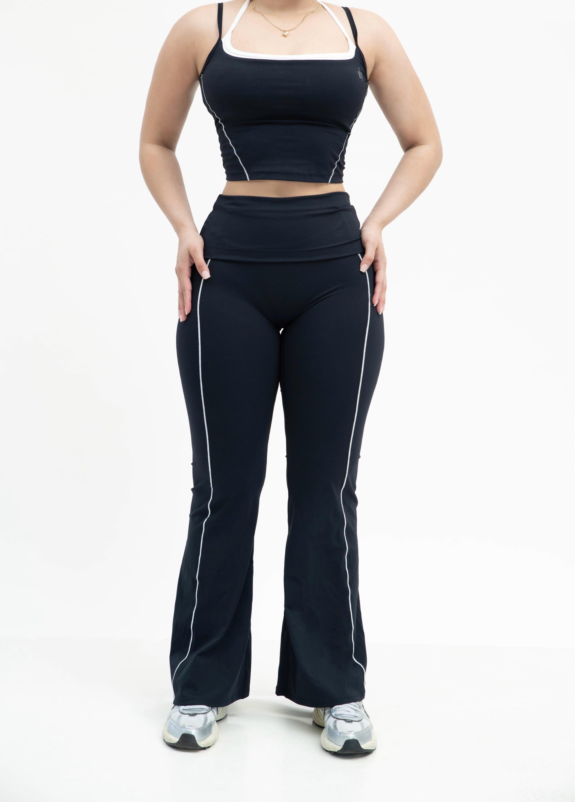 SET DE LEGGINGS Y TOP