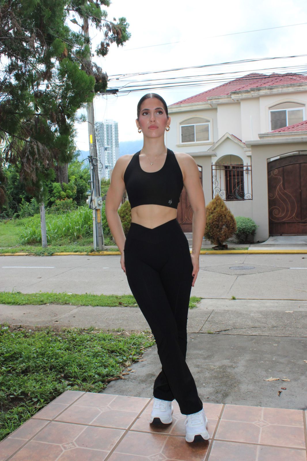 SET DE LEGGINGS Y TOP